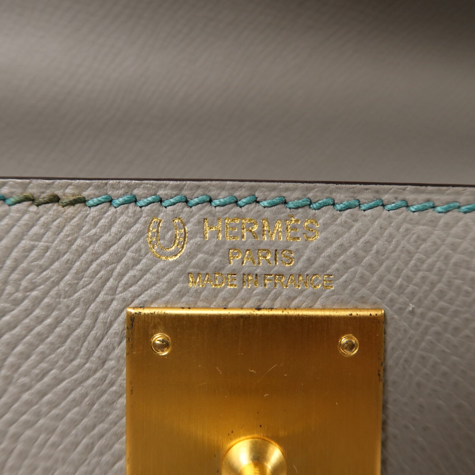 HERMES Epsom皮革Kelly 28金扣手挽肩背兩用袋Gris Mouette/Bleu Paon