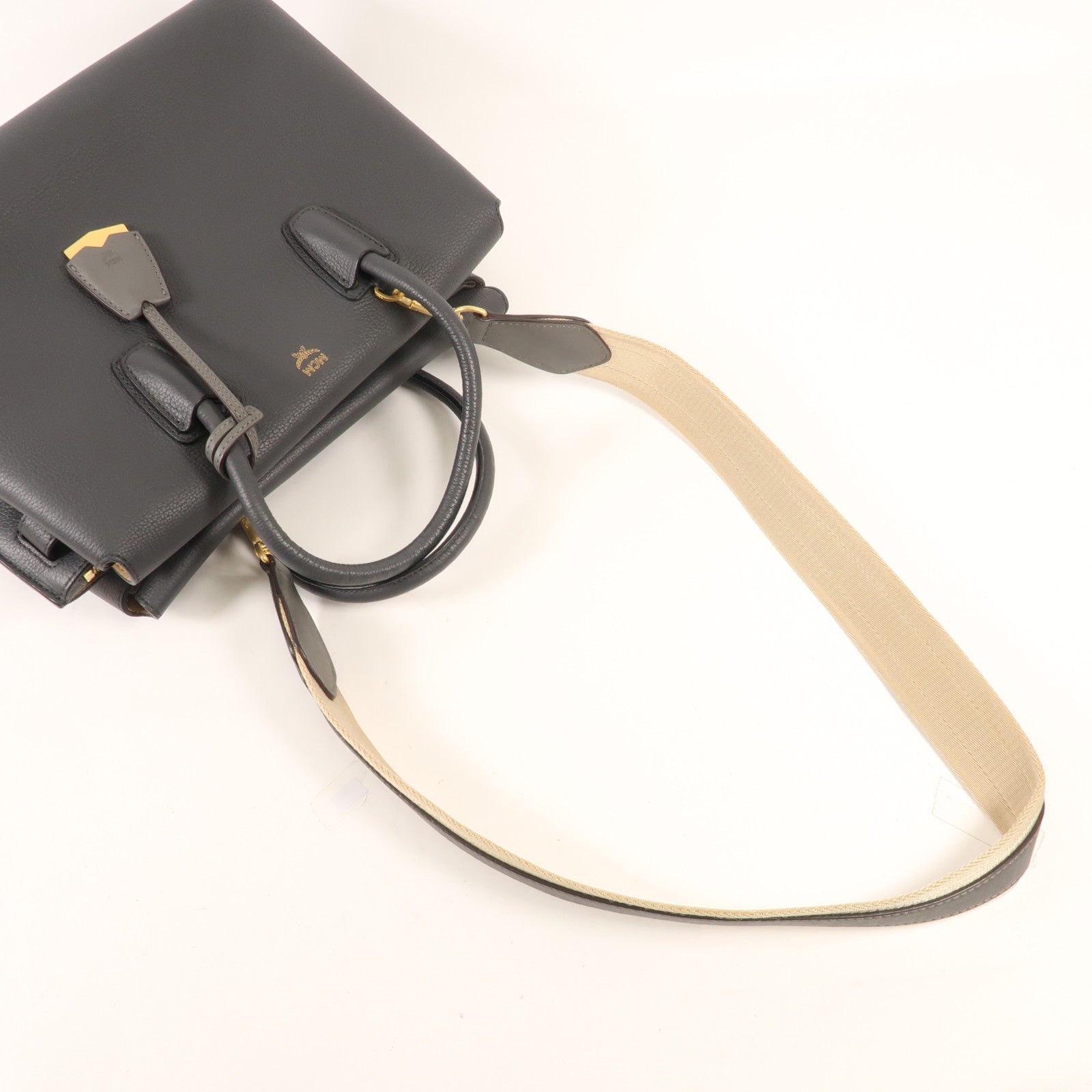 MCM 牛皮皮革Shoulder Bag金扣手挽肩背兩用袋