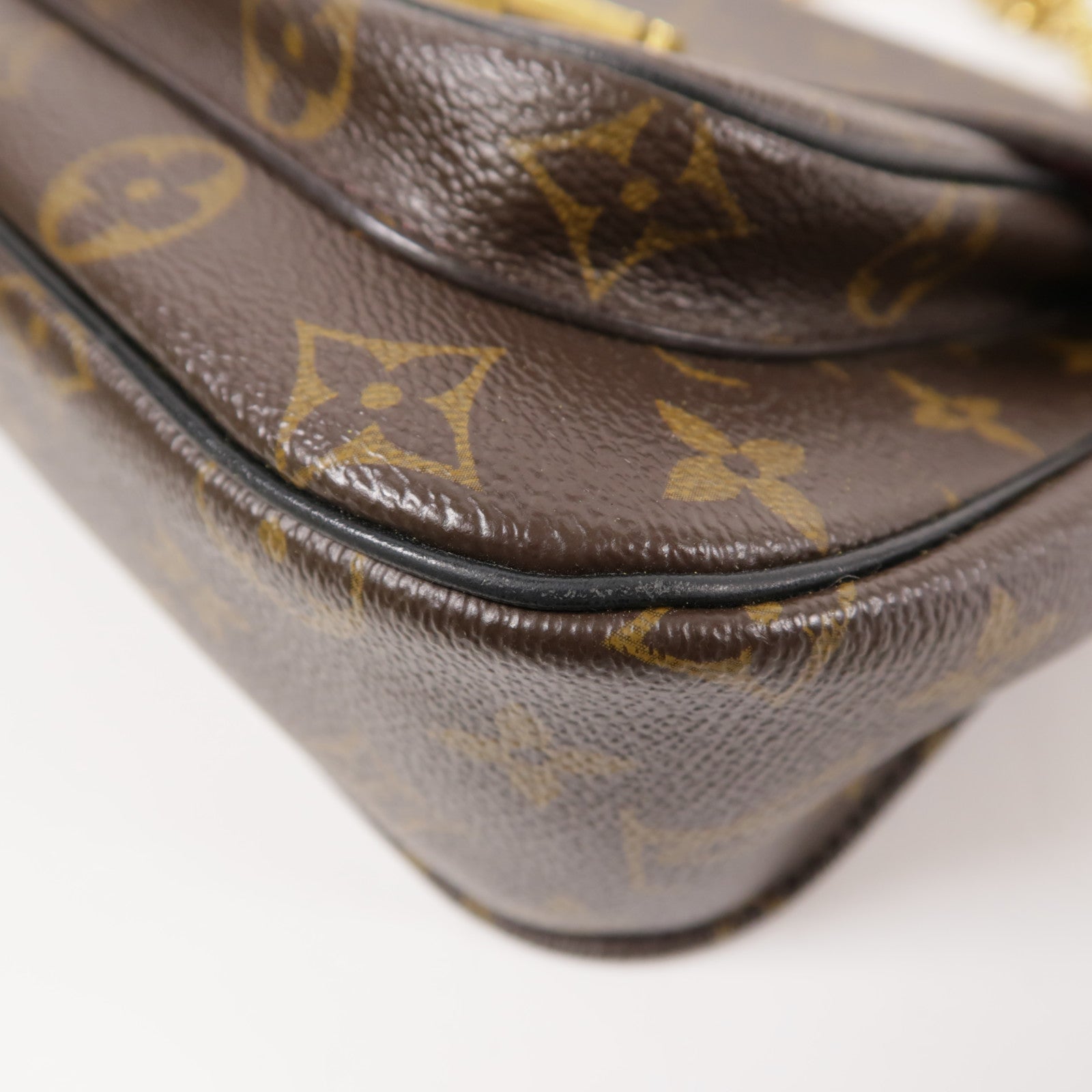 LOUIS VUITTON LV GHW Passy Chain Shoulder Bag M45592 Monogram Brown