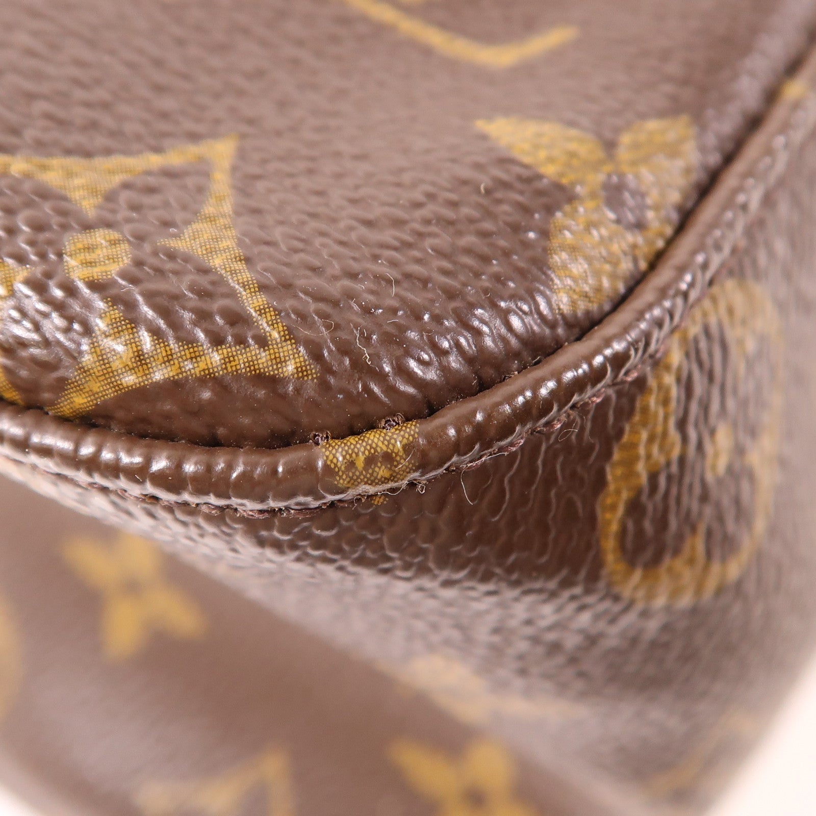 LOUIS VUITTON Monogram Looping GM肩背袋