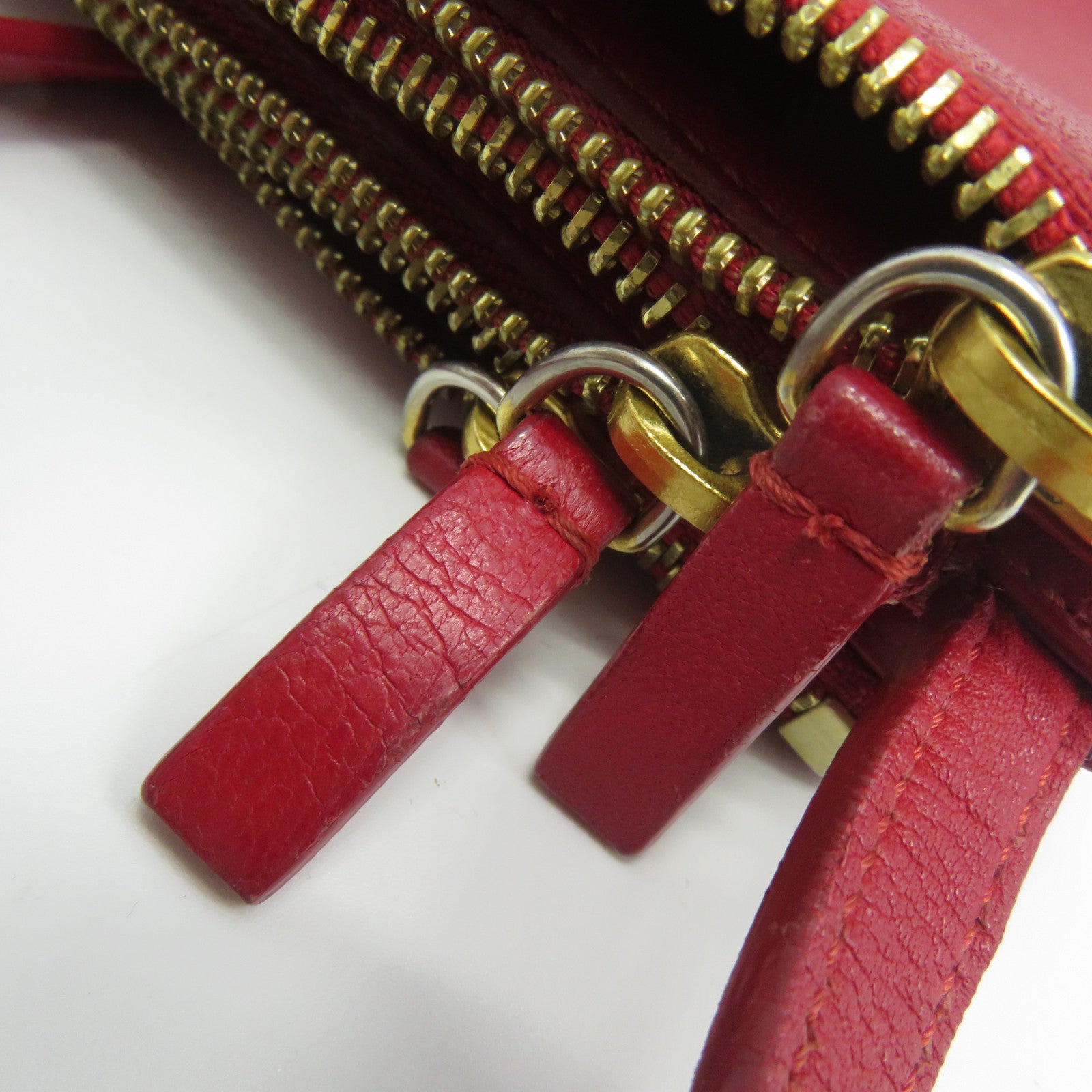 CELINE 羊皮皮革Trio Shoulder Bag金扣肩背袋紅色