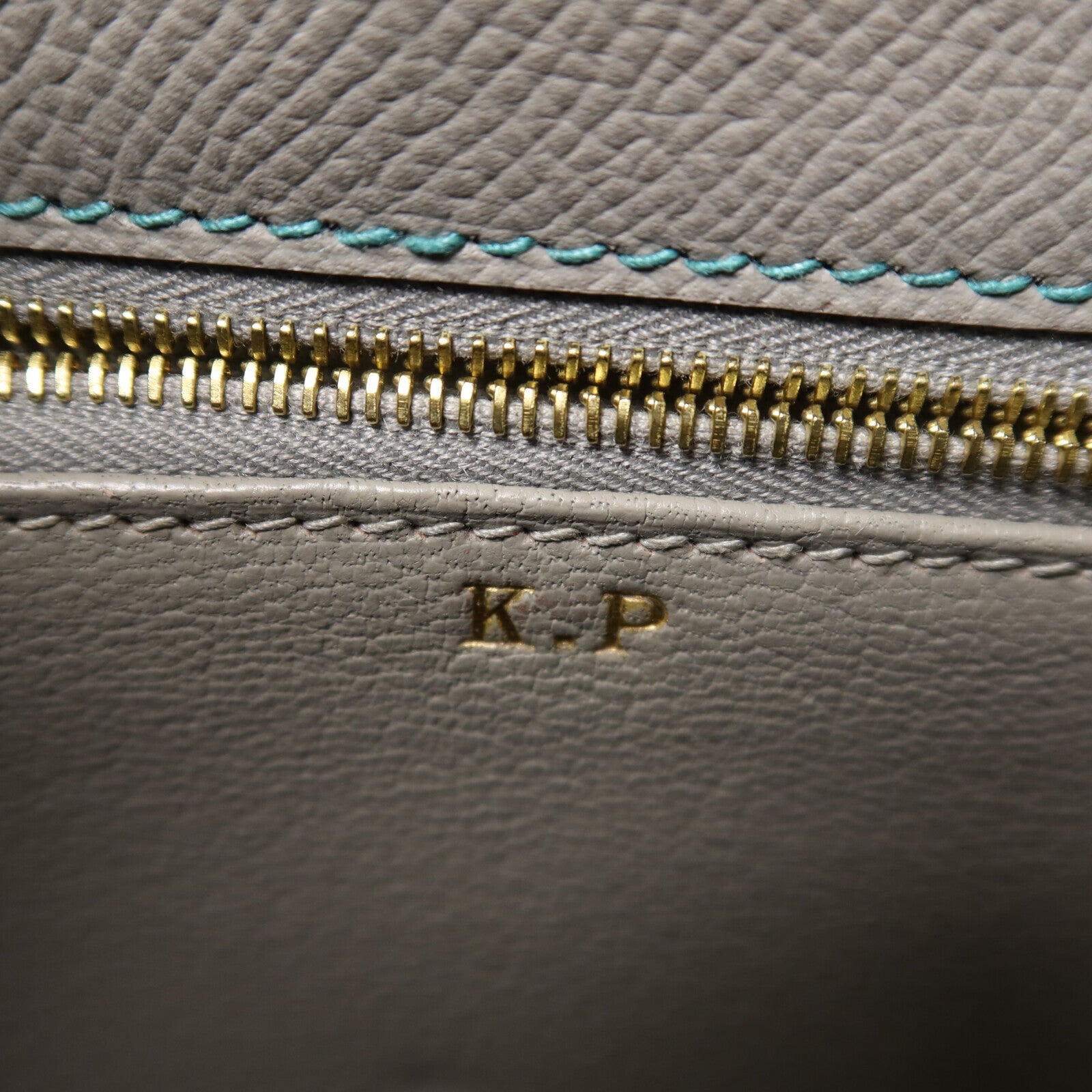 HERMES Epsom皮革Kelly 28金扣手挽肩背兩用袋Gris Mouette/Bleu Paon