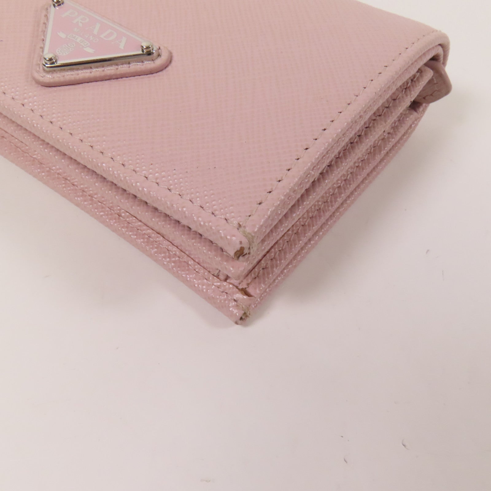 PRADA Saffiano皮革Wallet銀扣錢包