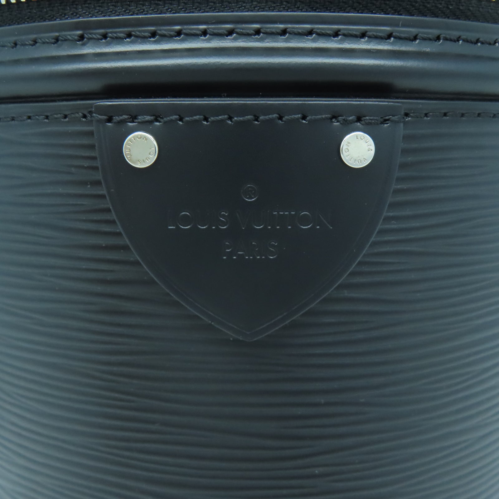 LOUIS VUITTON 【清倉大減價】Epi Cannes銀扣手挽肩背兩用袋黑色