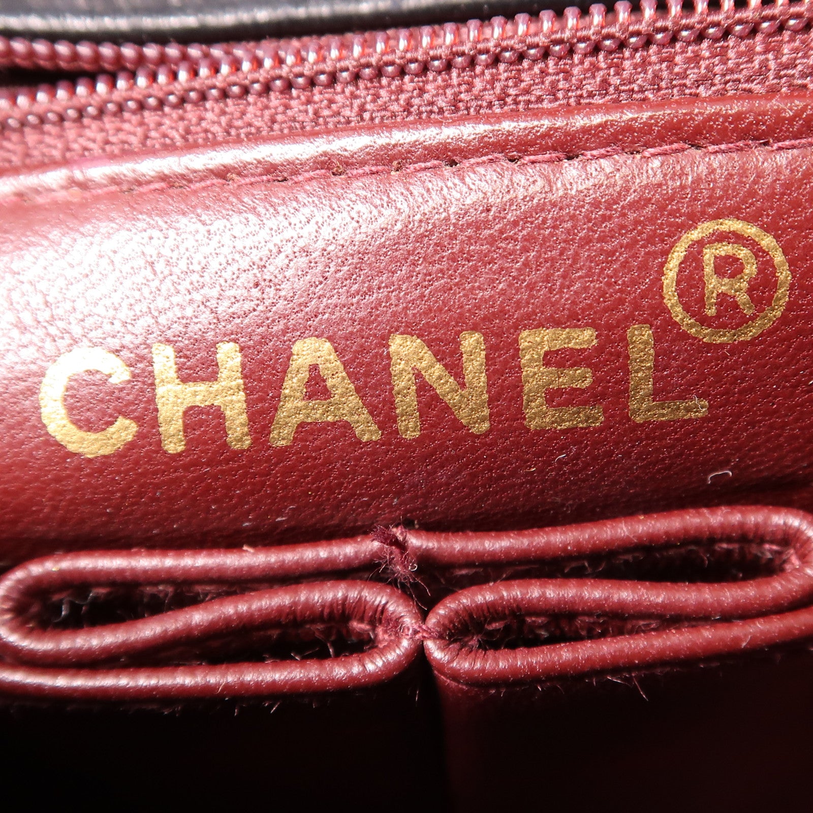 CHANEL 羊皮皮革Vintage Chain Shoulder金扣鏈帶肩背袋