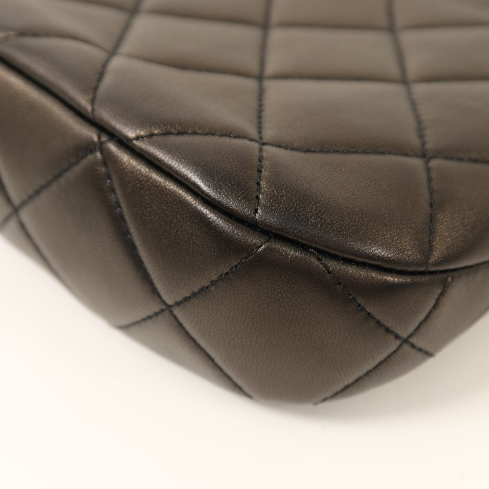 CHANEL 羊皮皮革Hobo金扣鏈帶肩背袋