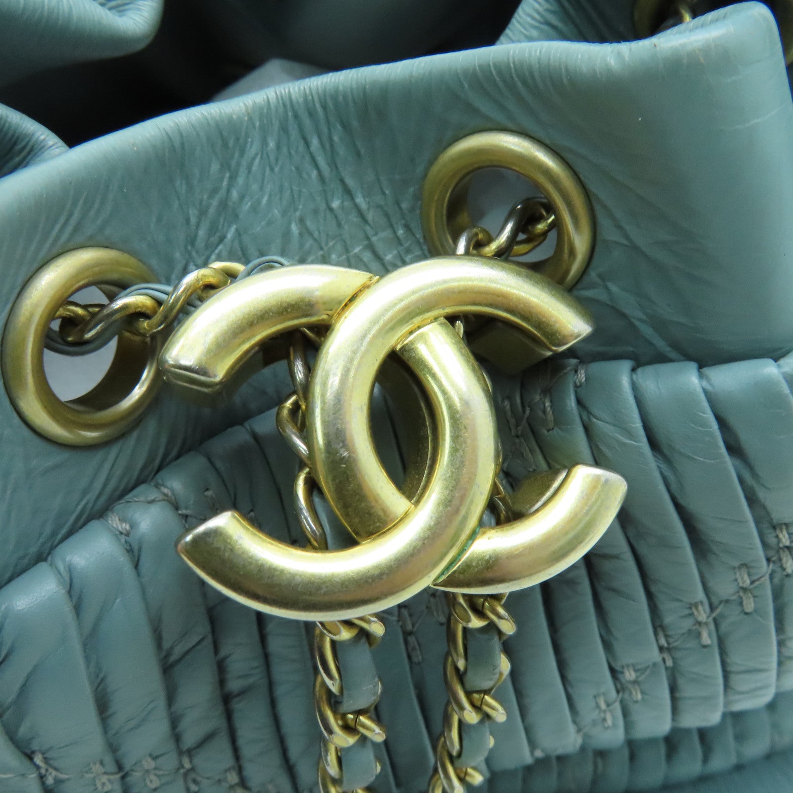 CHANEL 【激減優惠】牛皮皮革Shoulder Bag金扣肩背袋藍色