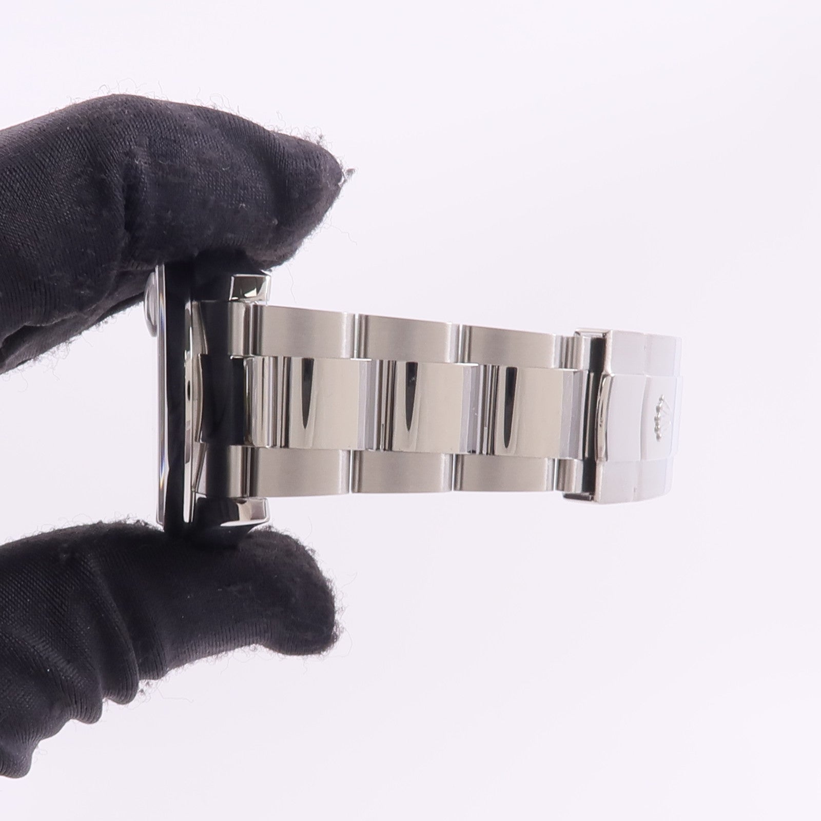 ROLEX Oyster Perpetual Date 115200