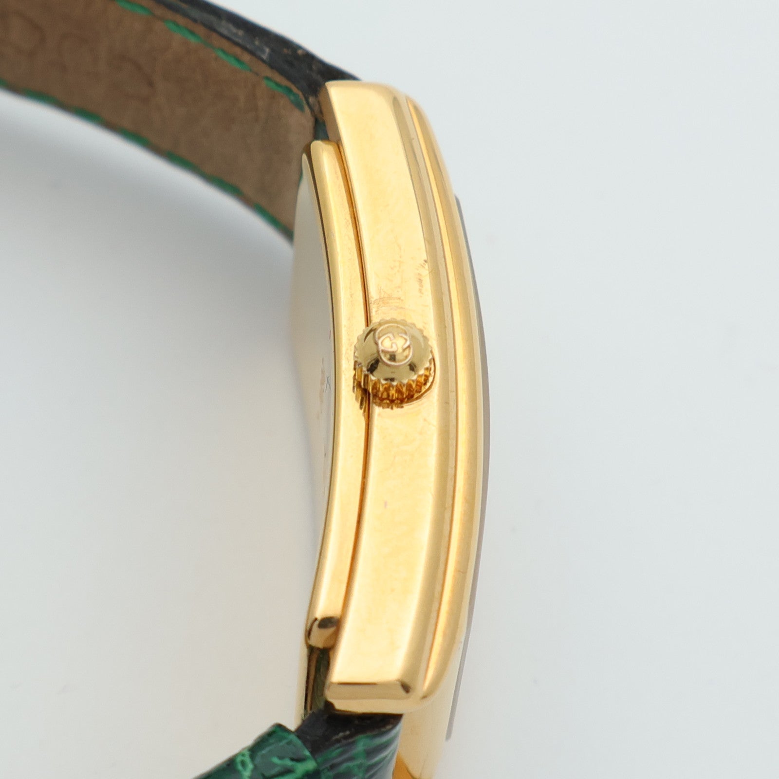 GUCCI Vintage Watch 2600L