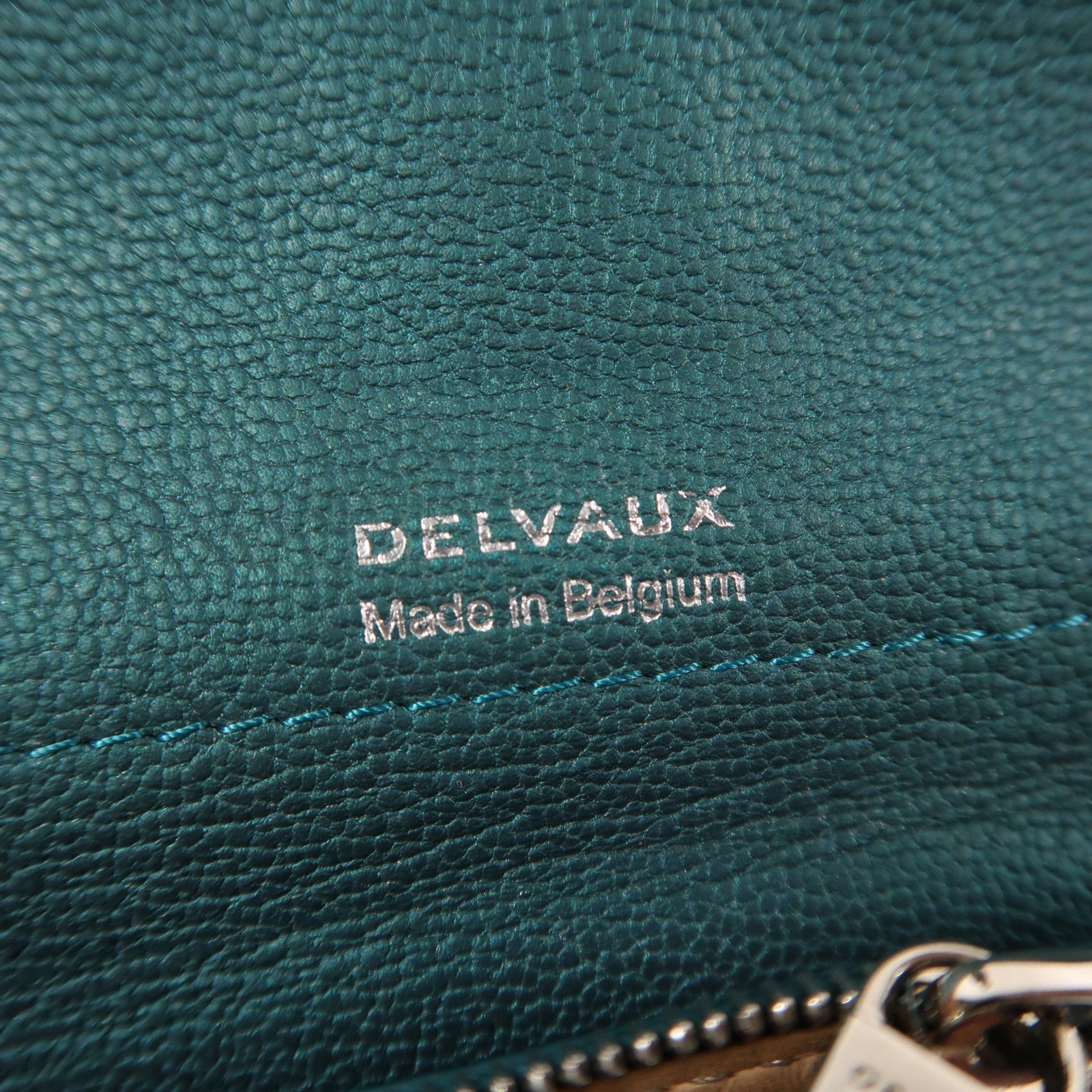 Delvaux 牛皮皮革Wallet扣錢包綠色