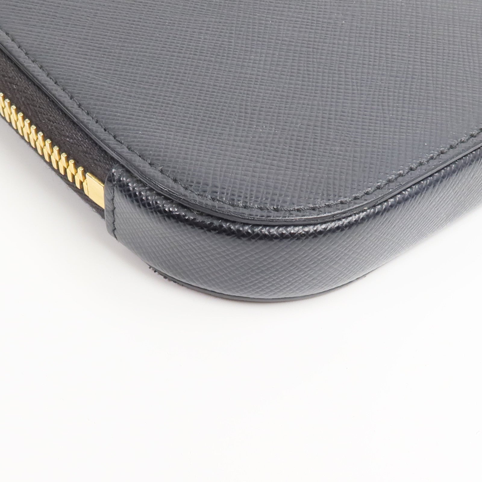 PRADA Saffiano皮革Phone Pouch手機袋