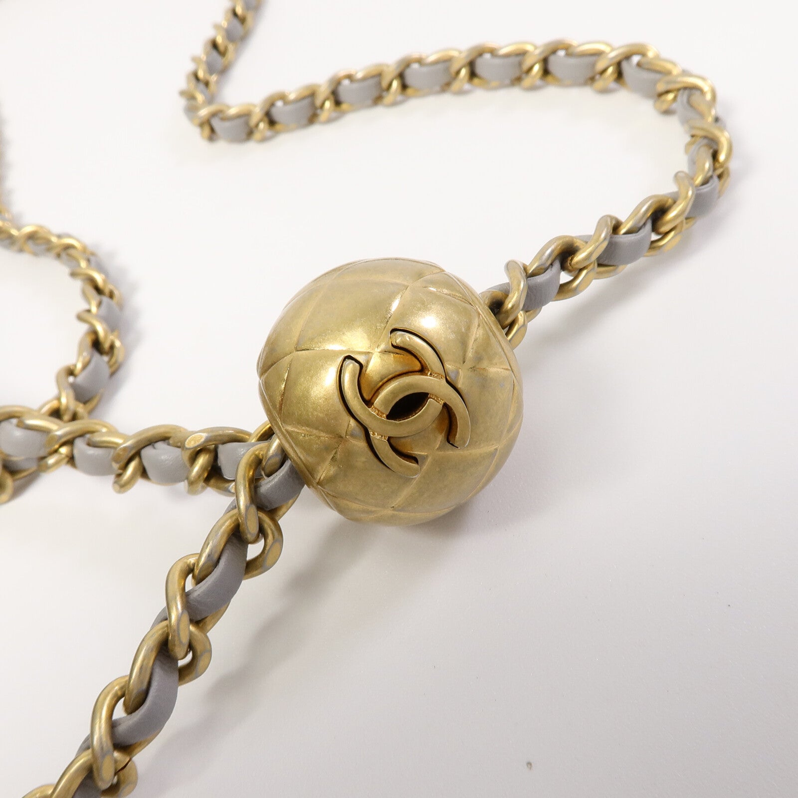 CHANEL 羊皮皮革Classic 17 Goldball鏈帶肩背袋