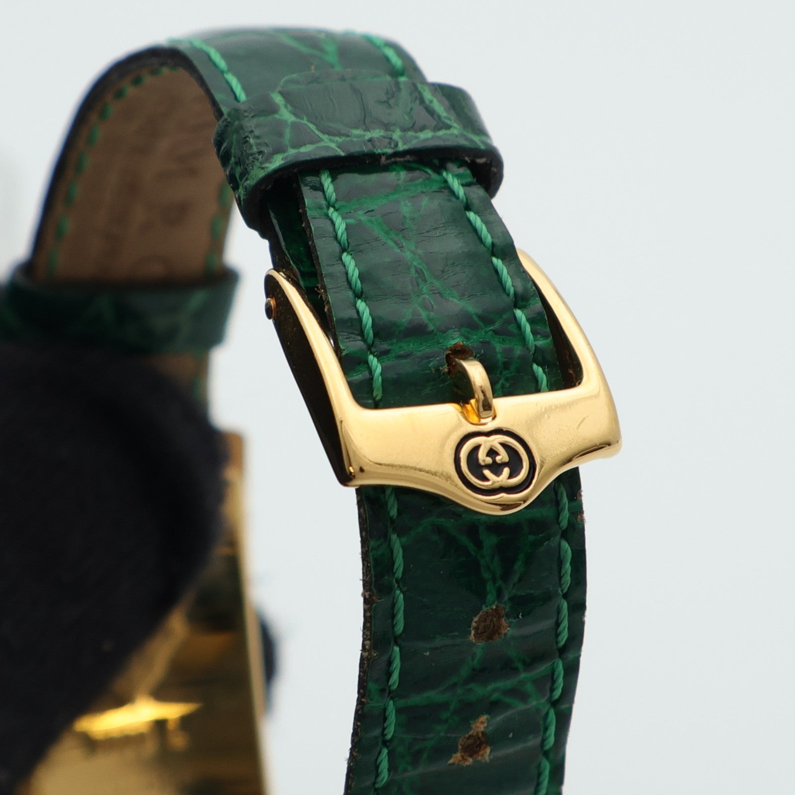 GUCCI Vintage Watch 2600L