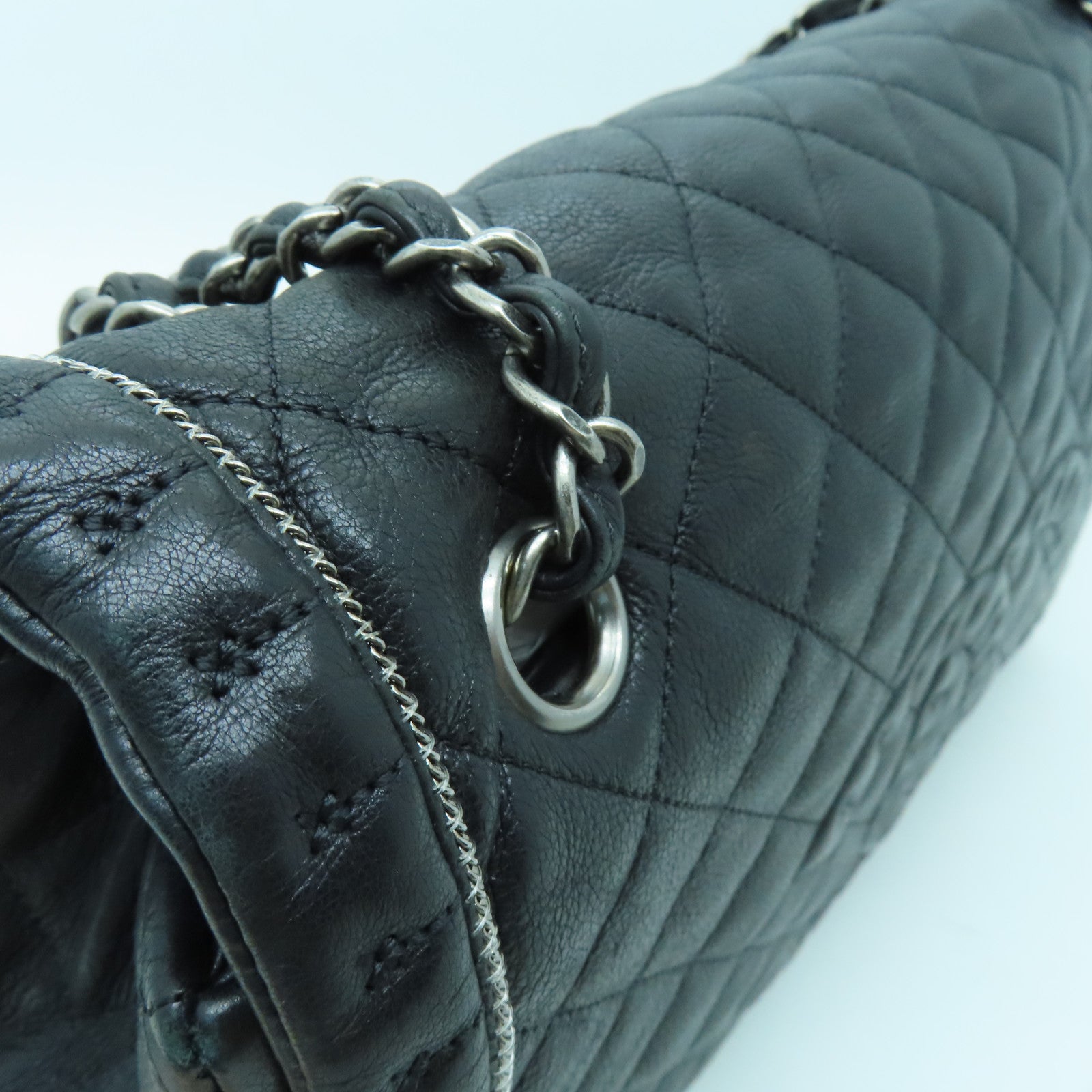 CHANEL 【激減優惠】菱格牛皮皮革Shoulder Bag銀扣肩背袋黑色