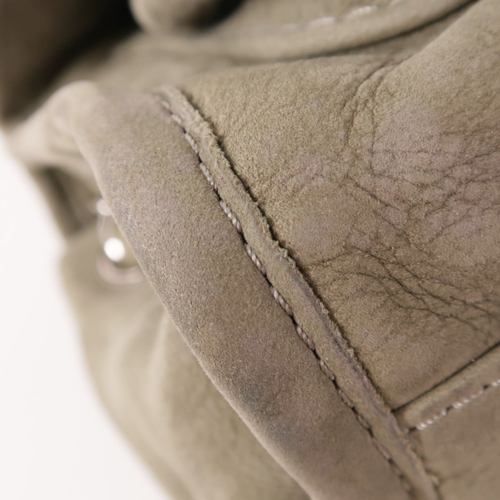 CHANEL 麂皮皮革Flat Bag銀扣鏈帶肩背袋