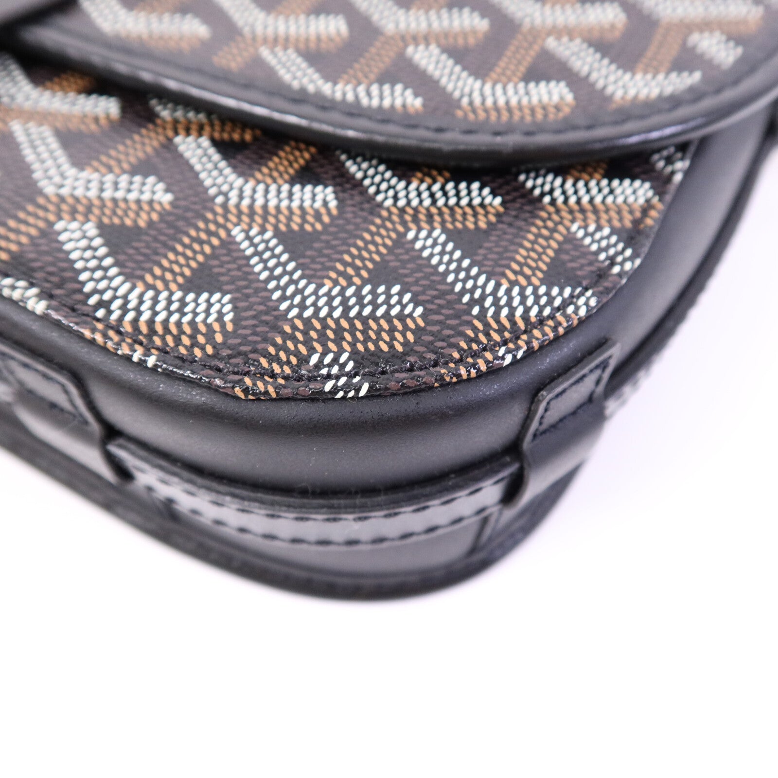 GOYARD 塗層帆布Belvedere PM銀扣肩背袋