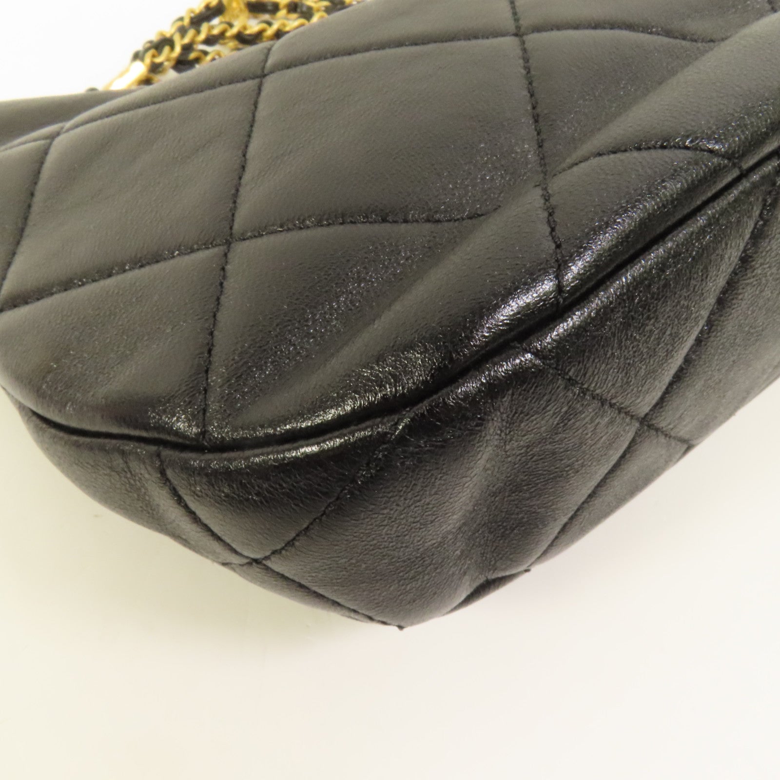 CHANEL 牛皮皮革Hobo金扣肩背袋