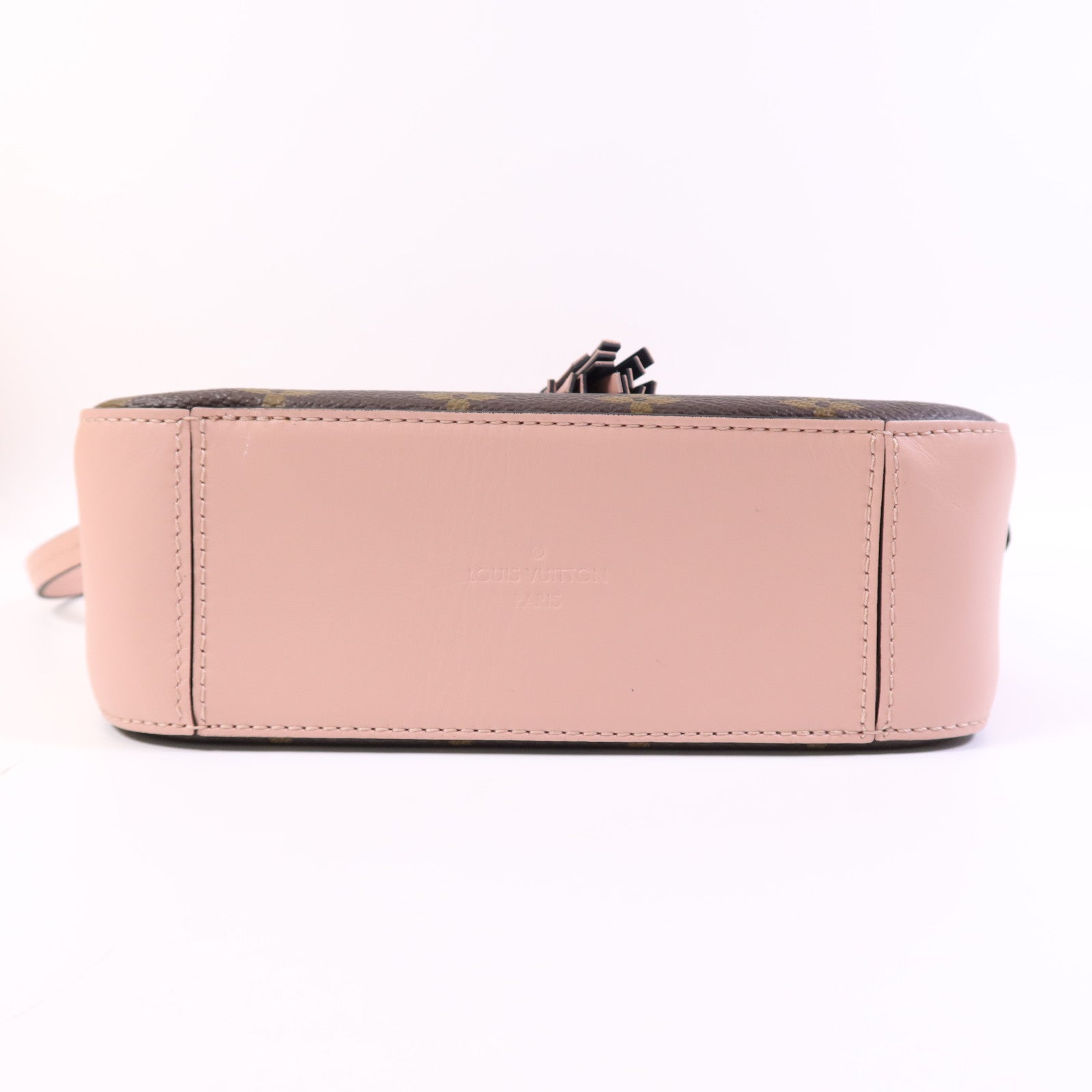LOUIS VUITTON Monogram Saintonge金扣肩背袋