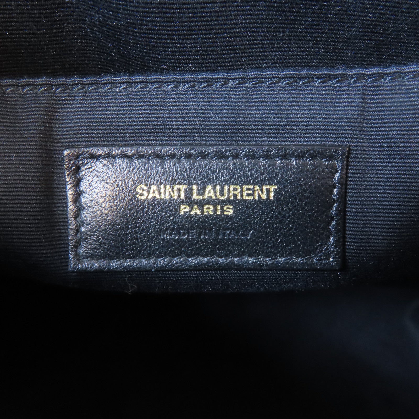 SAINT LAURENT 牛皮皮革Lou Camera Bag金扣肩背袋黑色