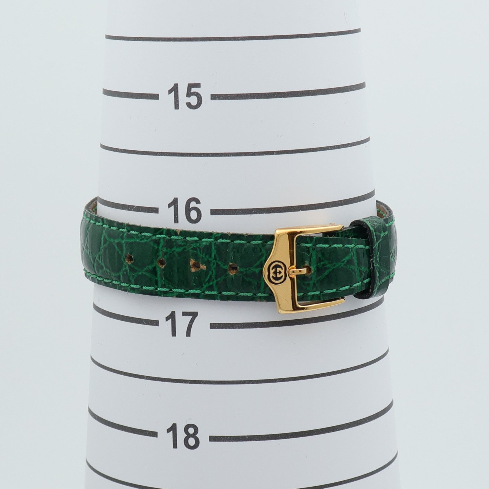 GUCCI Vintage Watch 2600L