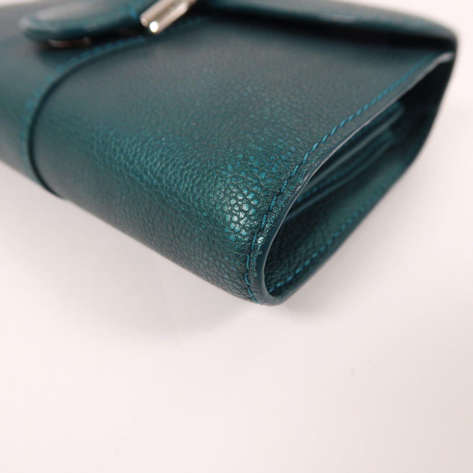 Delvaux 牛皮皮革Wallet扣錢包綠色