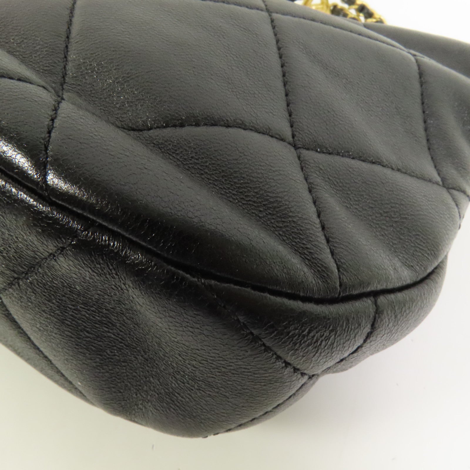 CHANEL 牛皮皮革Hobo金扣肩背袋