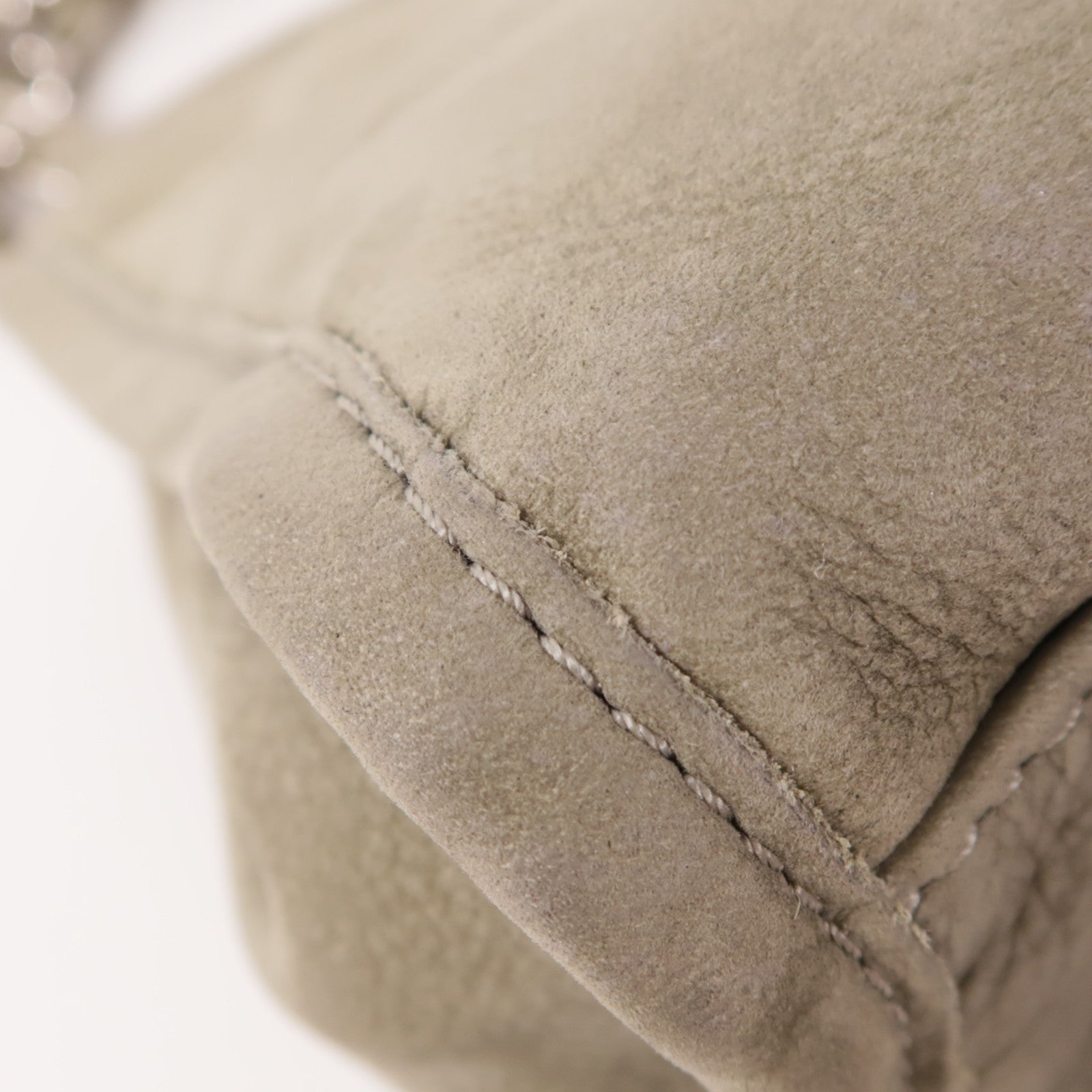 CHANEL 麂皮皮革Flat Bag銀扣鏈帶肩背袋