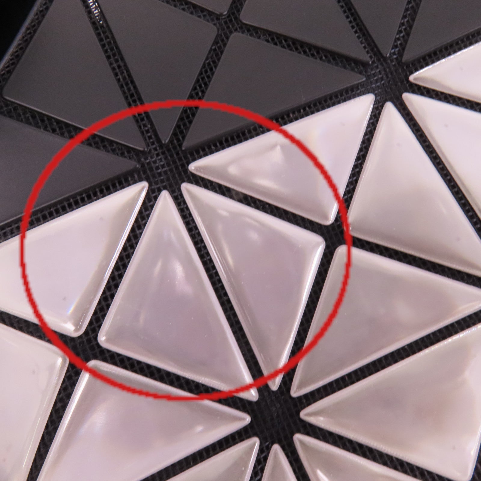 BAO BAO ISSEYMIYAKE Bao Bao ISSEYMIYAKE肩背袋
