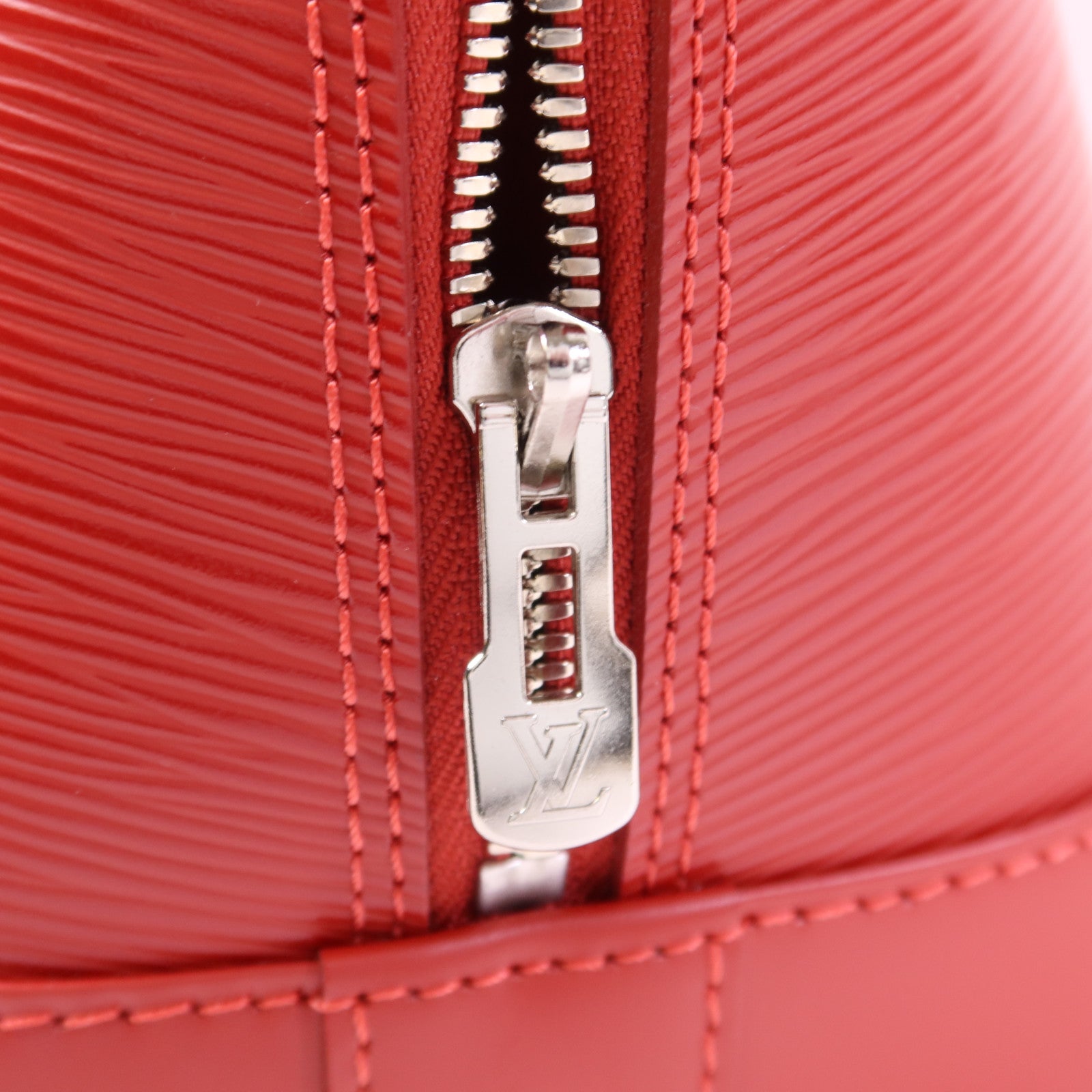 LOUIS VUITTON Epi Alma MM銀扣手挽袋