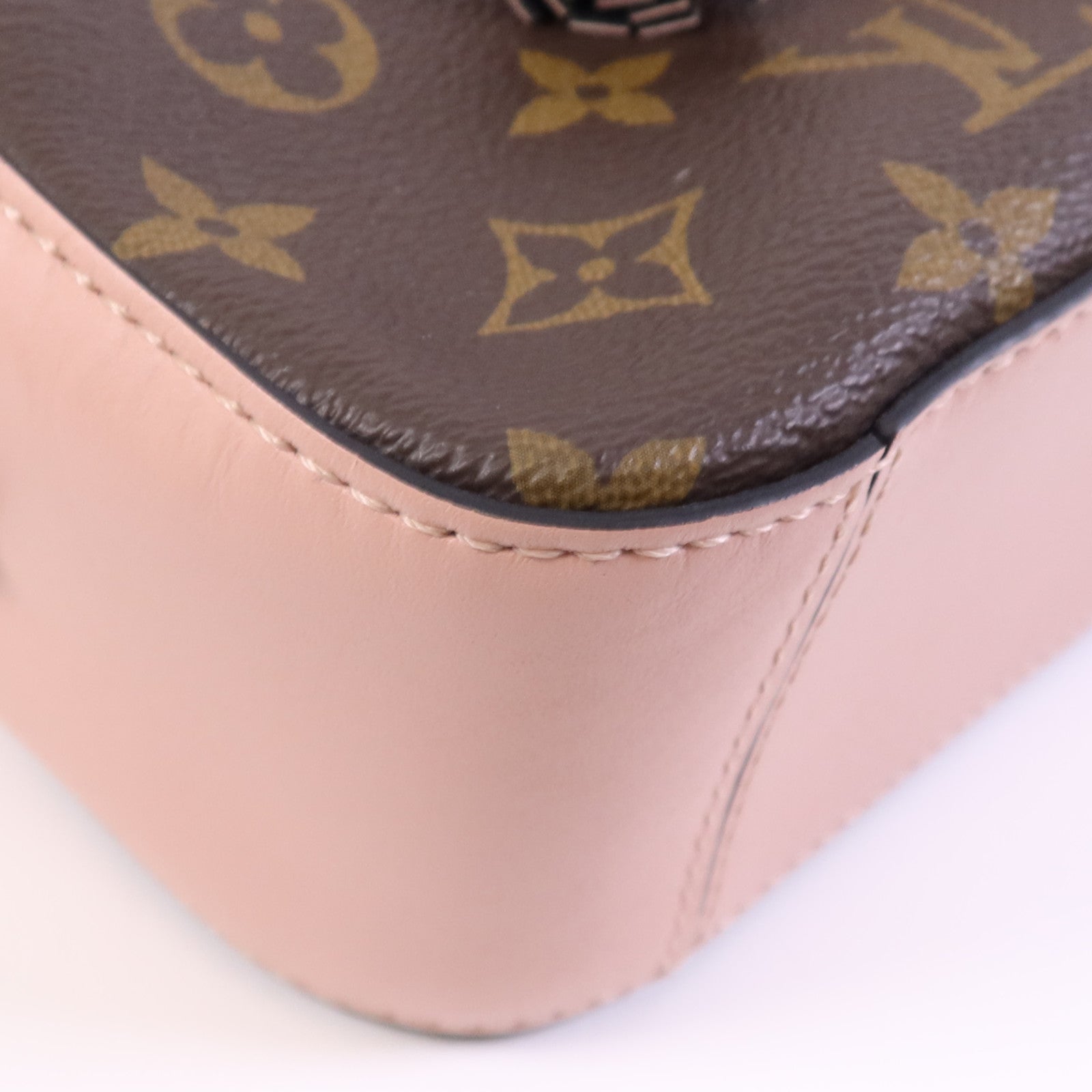 LOUIS VUITTON Monogram Saintonge金扣肩背袋