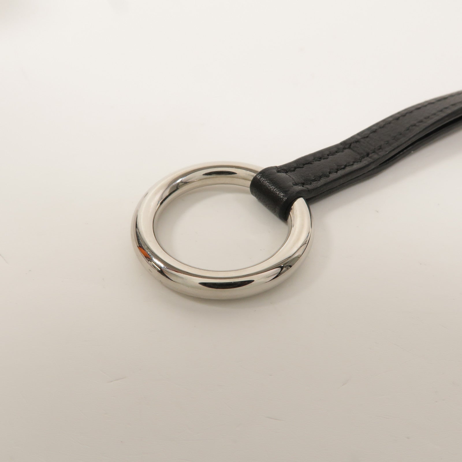 HERMES Swift皮革Neck Strap GM頸帶Noir