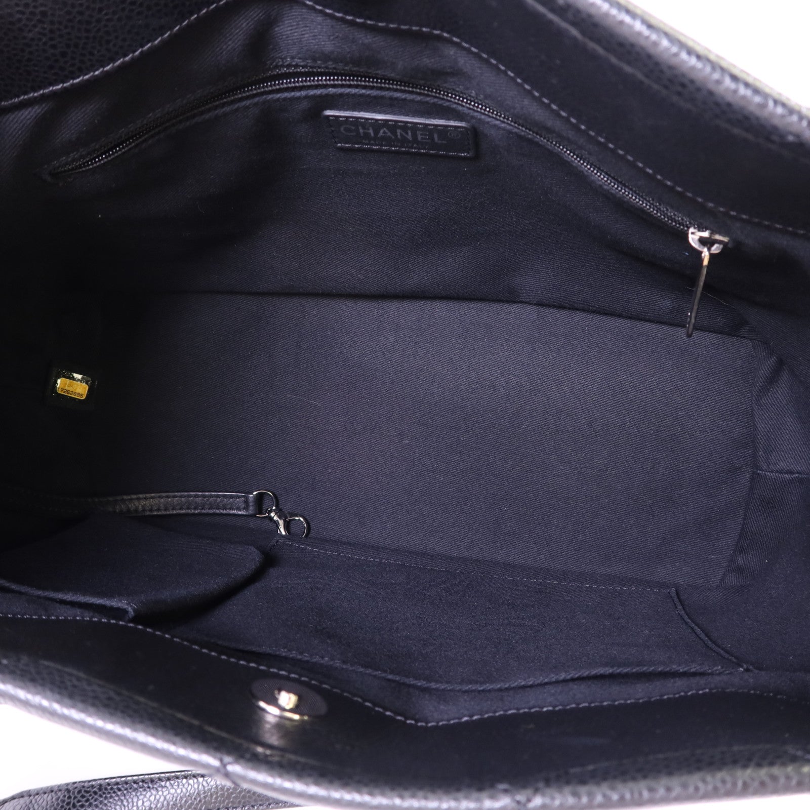 CHANEL 牛皮皮革Shoulder Bag銀扣鏈帶肩背袋