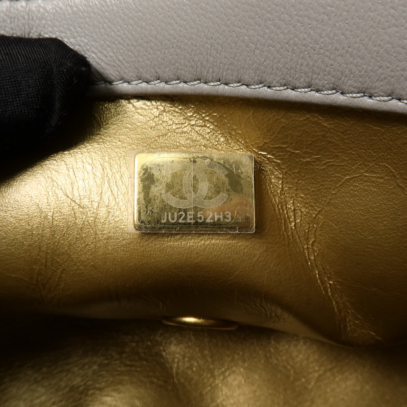 CHANEL 羊皮皮革Classic 17 Goldball鏈帶肩背袋