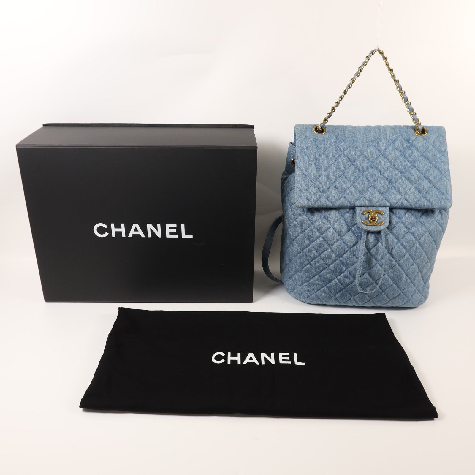 CHANEL 牛仔布Chain Backpack金扣鏈帶背包