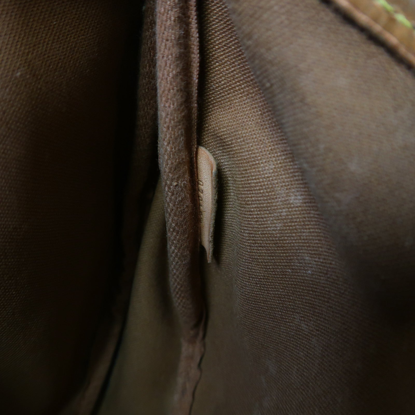LOUIS VUITTON Monogram Saumur 30金扣肩背袋啡色