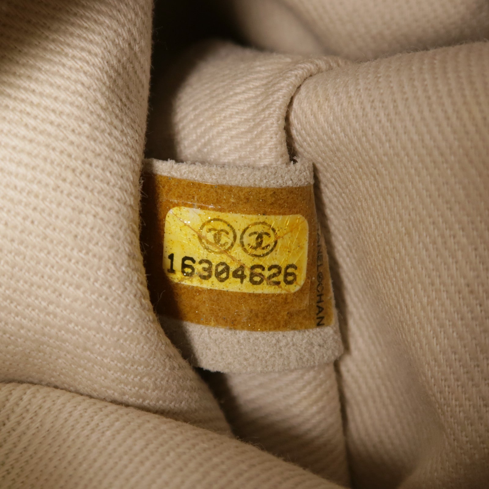 CHANEL 麂皮皮革Flat Bag銀扣鏈帶肩背袋