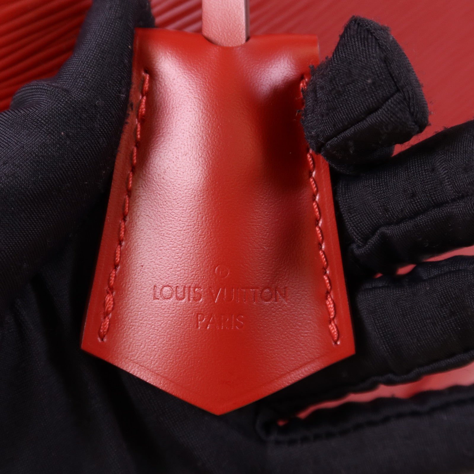 LOUIS VUITTON Epi Alma MM銀扣手挽袋