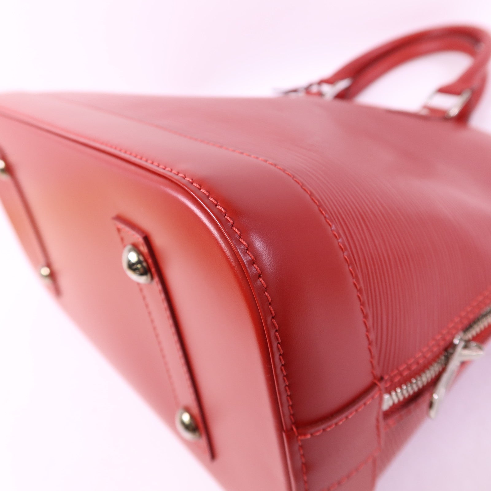 LOUIS VUITTON Epi Alma MM銀扣手挽袋