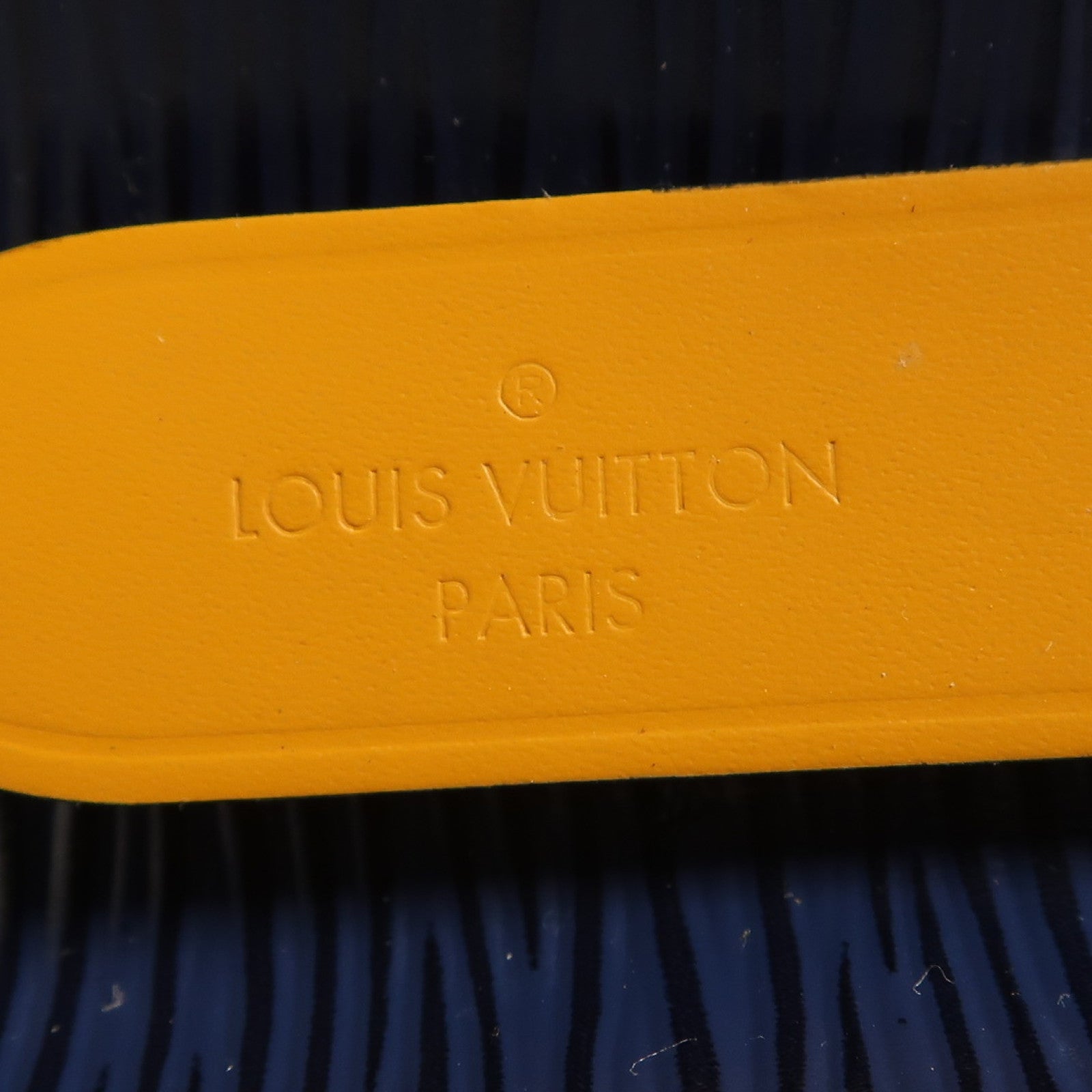 LOUIS VUITTON Epi Neo Noe BB銀扣手挽肩背兩用袋深藍色/黃色