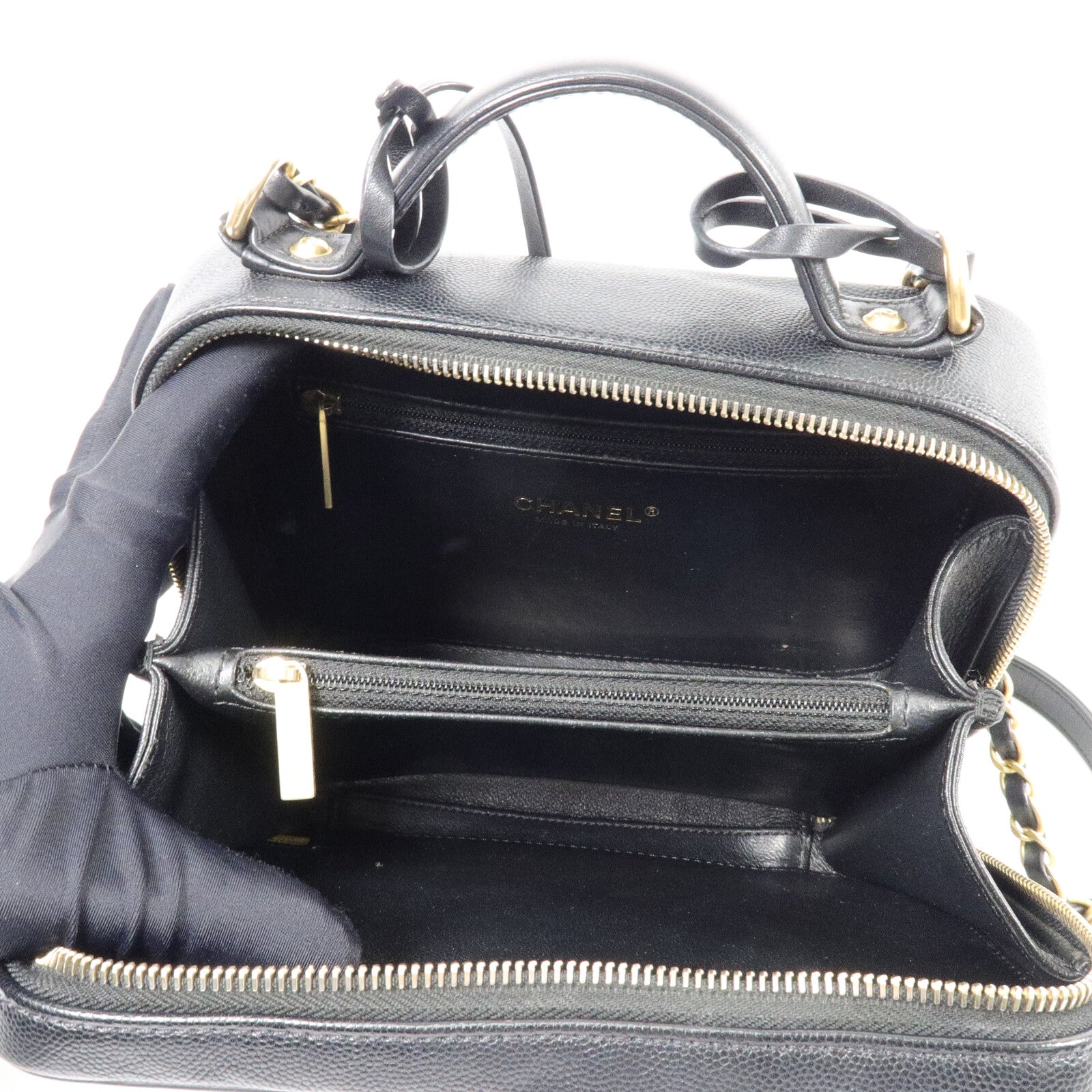 CHANEL 牛皮皮革Vanity Case鏈帶手挽肩背兩用袋