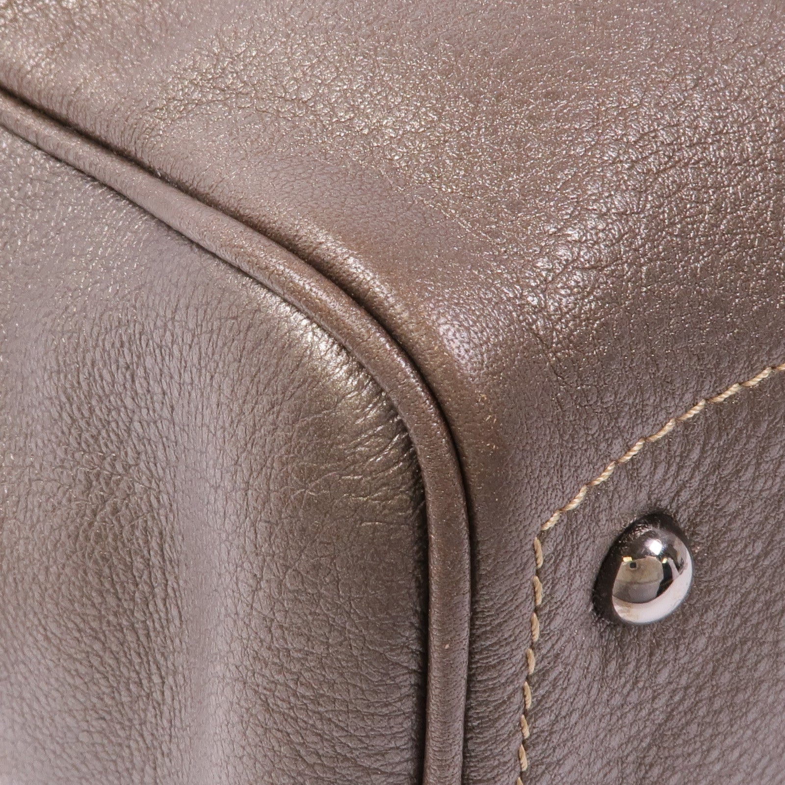 LOEWE 牛皮皮革Handbag銀扣手挽袋