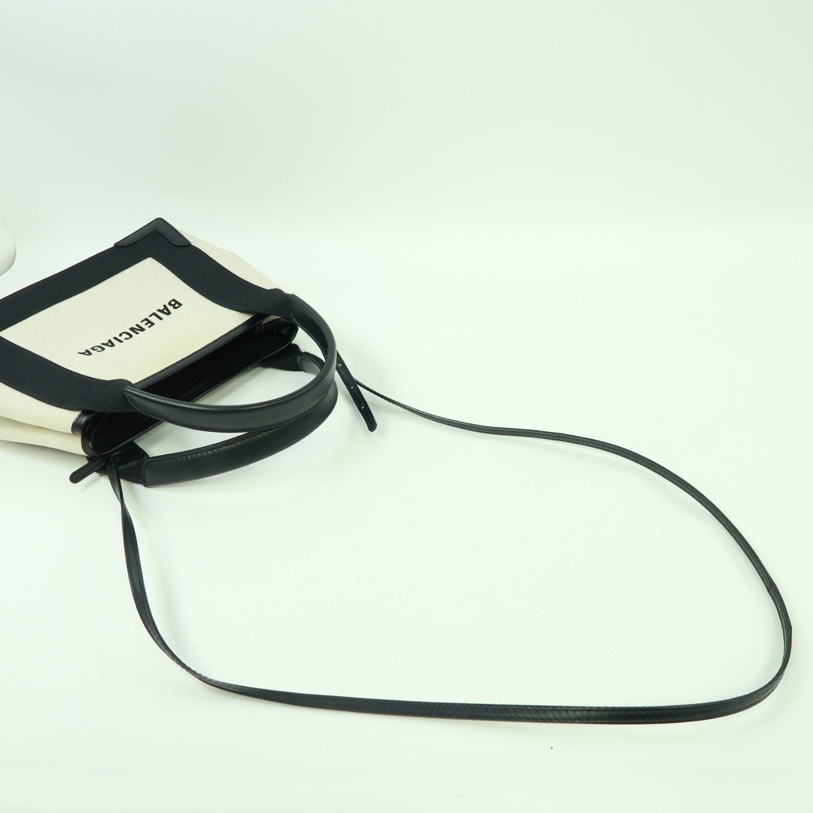 BALENCIAGA 帆布Cabas XS銀扣手挽肩背兩用袋黑色/白色