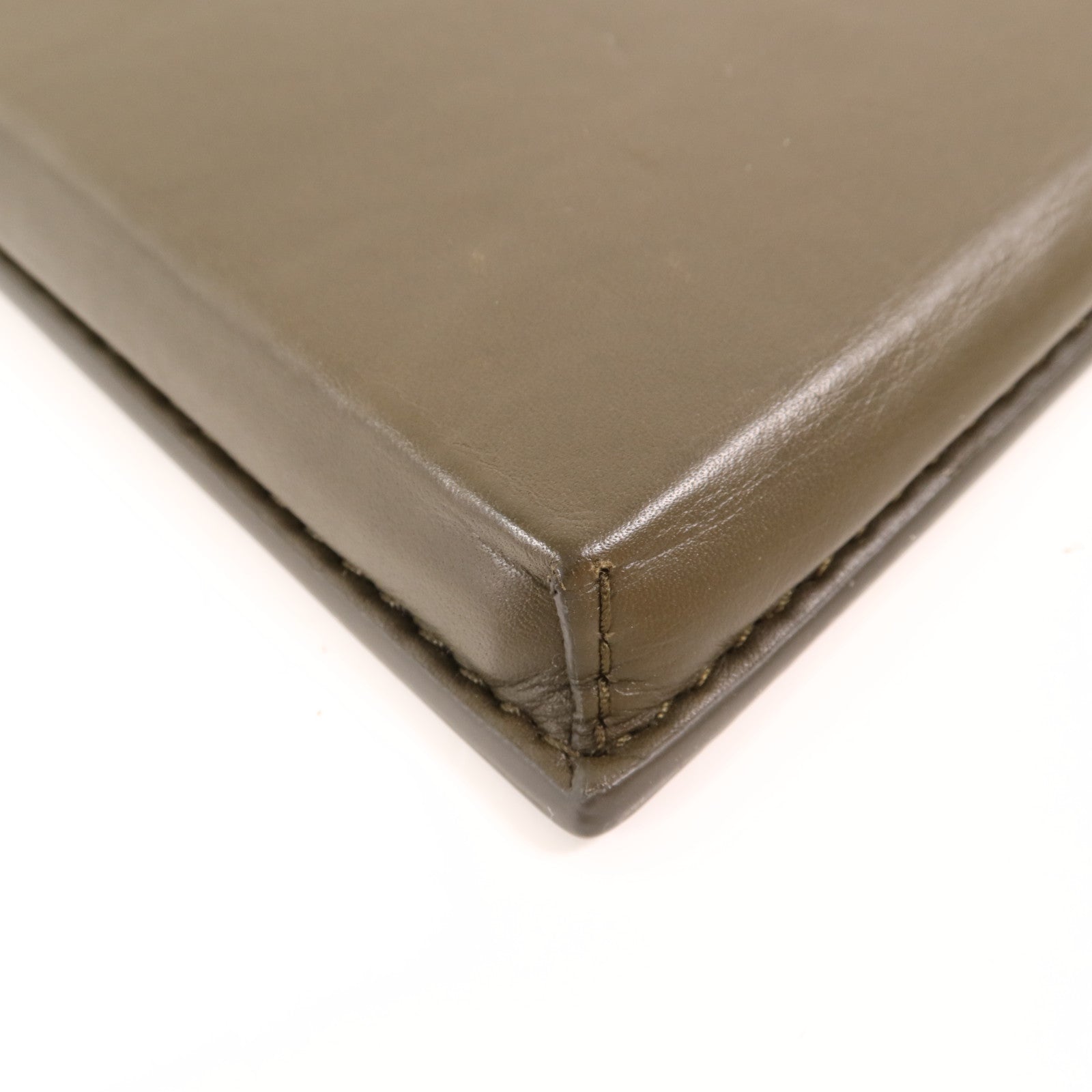 BOTTEGA VENETA 皮革Phone Bag銀扣肩背袋