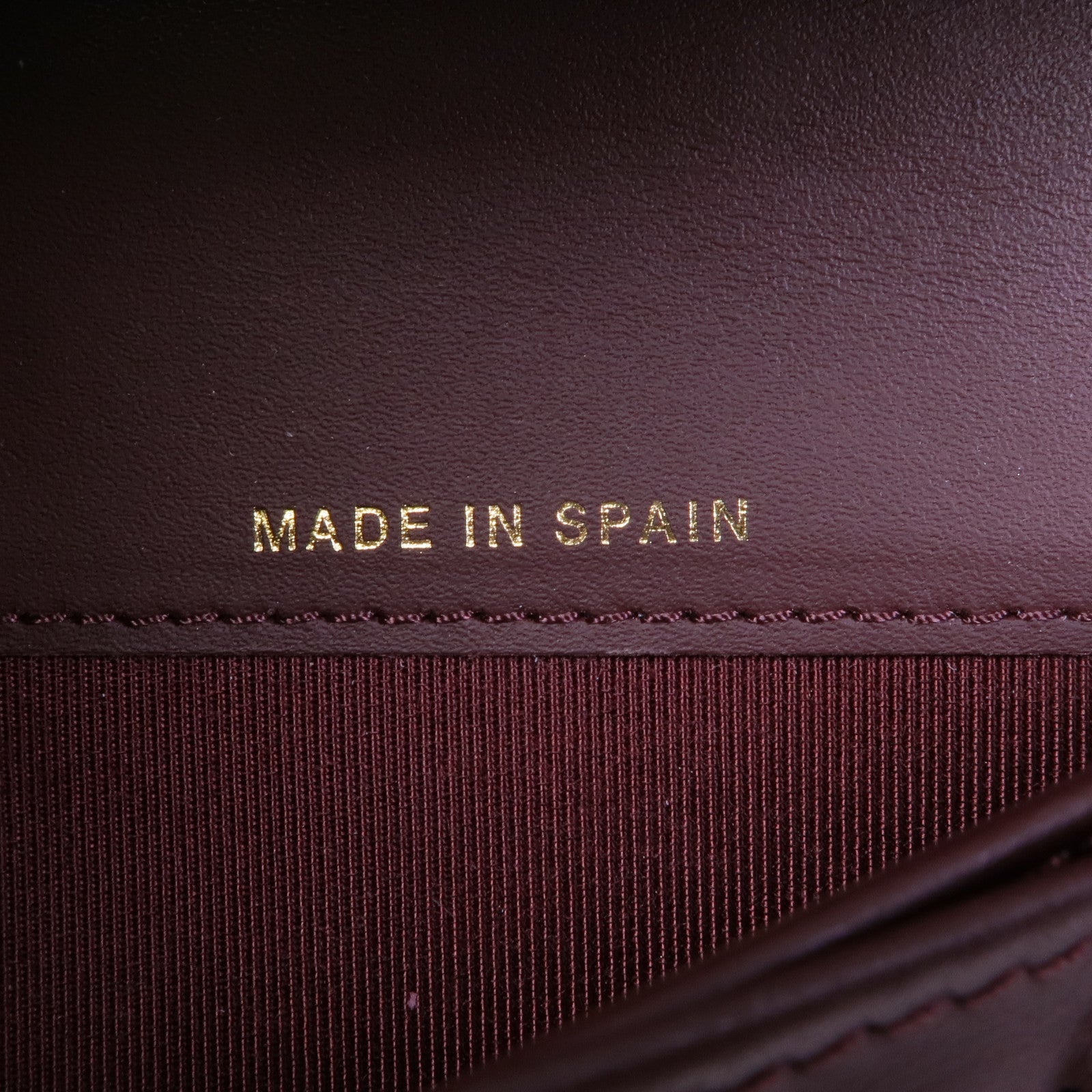 CHANEL 牛皮皮革Long Wallet金扣長錢包