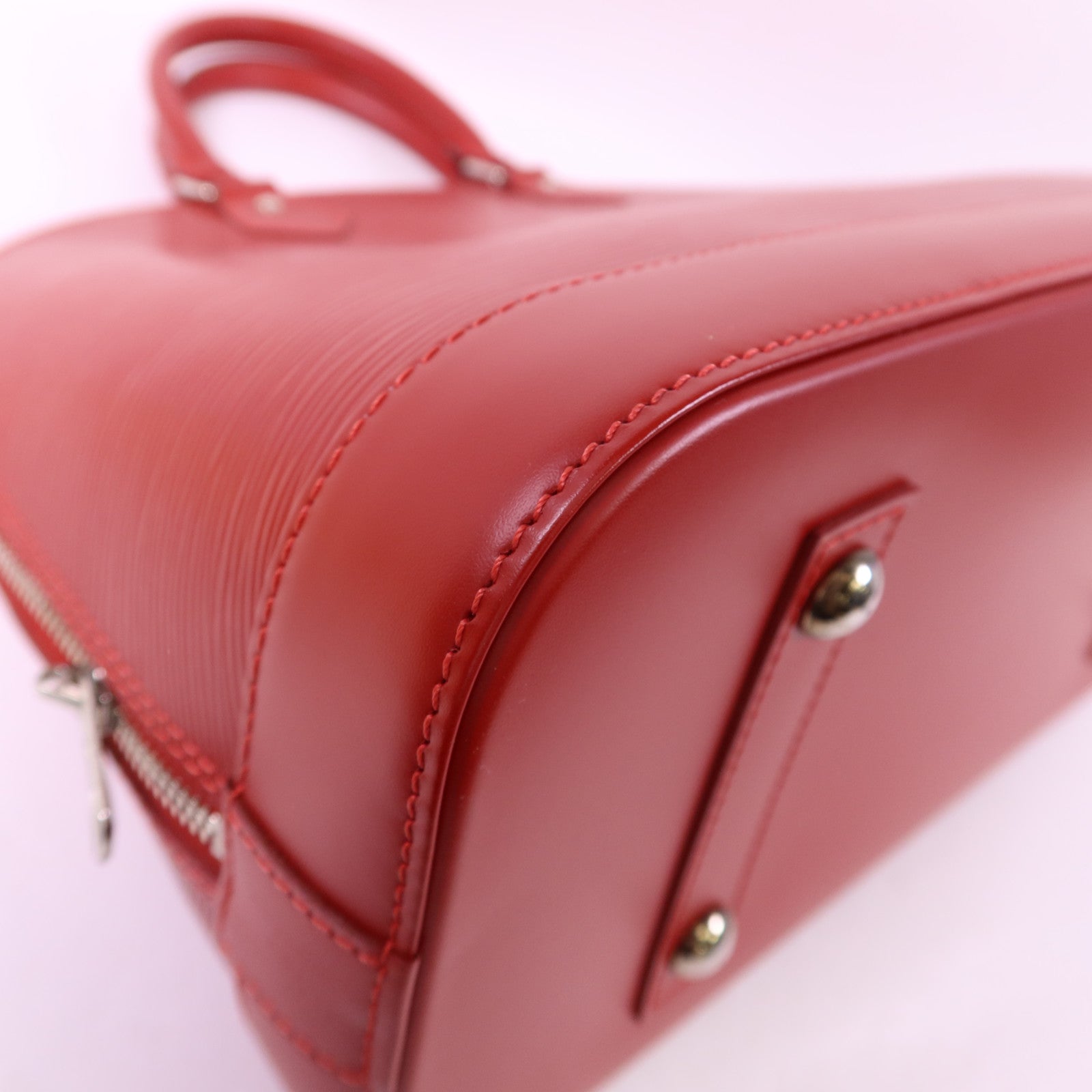 LOUIS VUITTON Epi Alma MM銀扣手挽袋