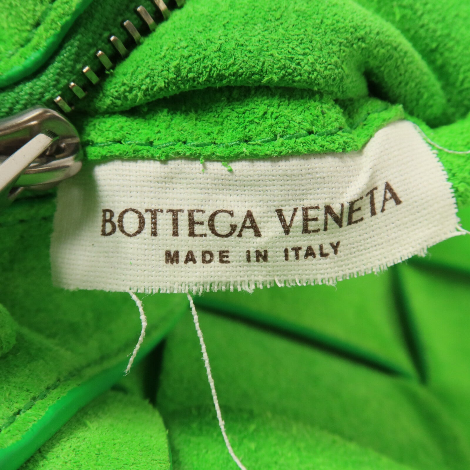 BOTTEGA VENETA 牛皮皮革Cassette Small肩背袋