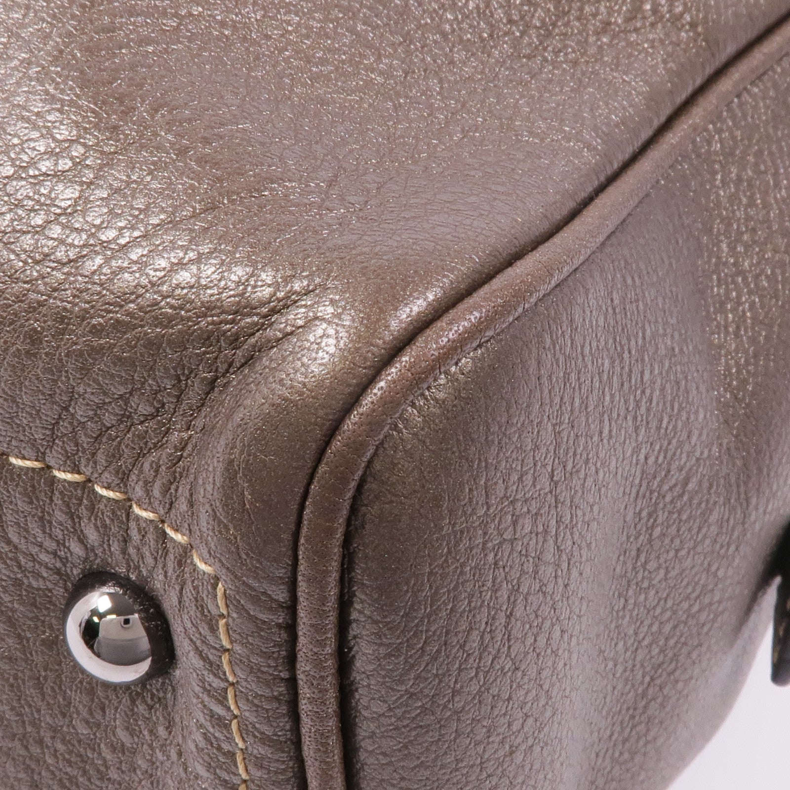 LOEWE 牛皮皮革Handbag銀扣手挽袋