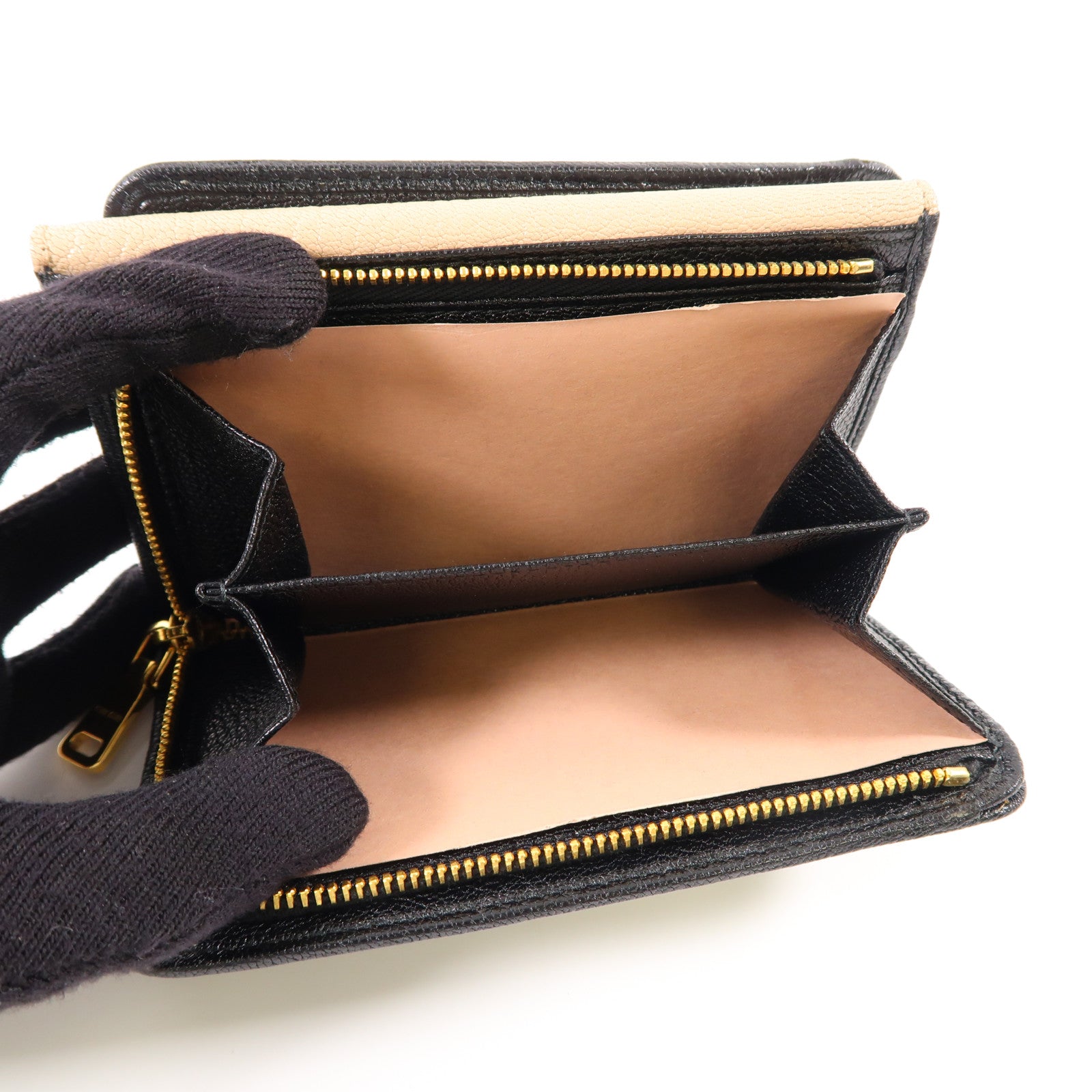 Miu Miu 牛皮皮革Trifold Wallet金扣錢包黑色/淺褐色