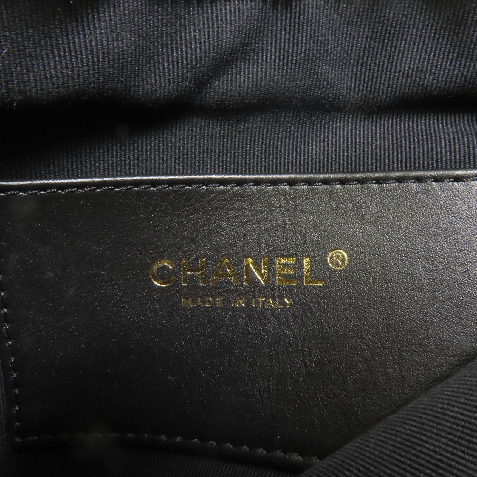 CHANEL 牛皮皮革Hobo金扣肩背袋
