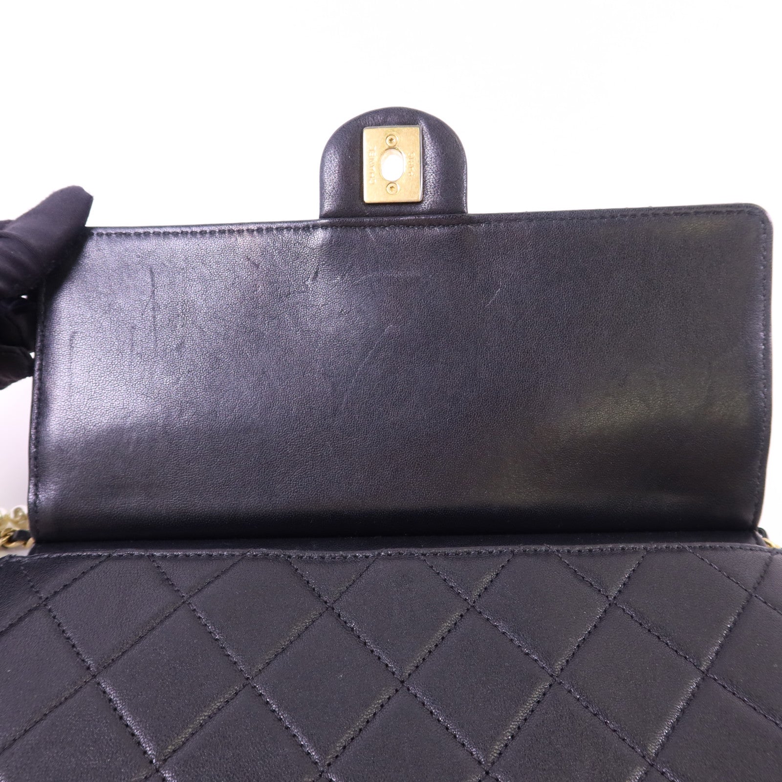 CHANEL 牛皮皮革Shoulder Bag金扣鏈帶肩背袋